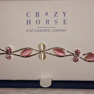 Liz Clayborne co Bracelet and earrings set 8 inches